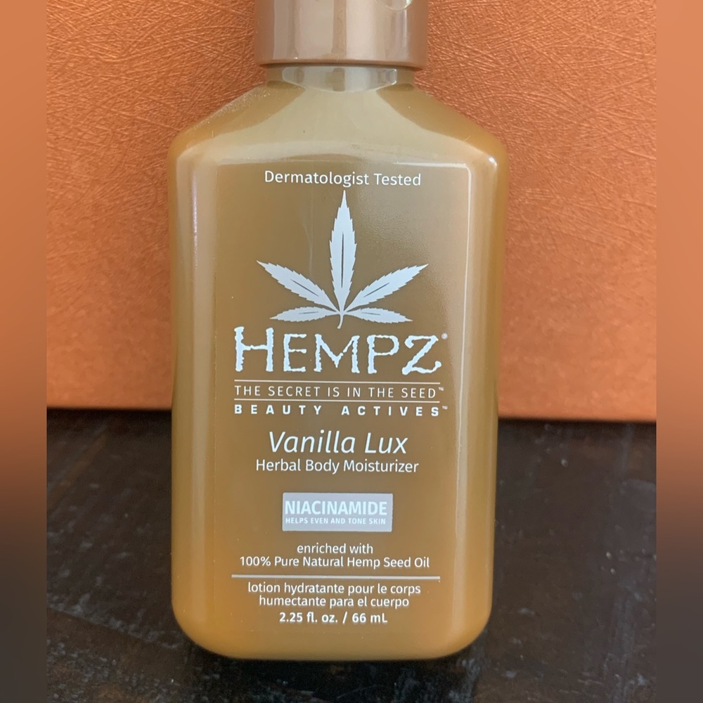 Hempz Vanilla Lux Body Moisturizer